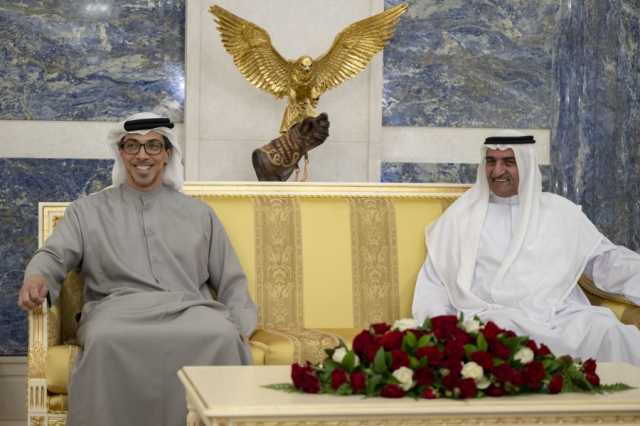 حاكم الفجيرة يستقبل منصور بن زايد
