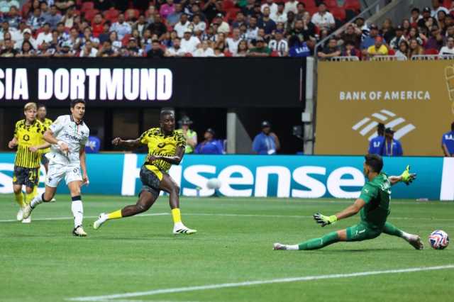 بوروسيا دورتموند يكمل عقد المتأهلين لربع نهائي مونديال الأندية