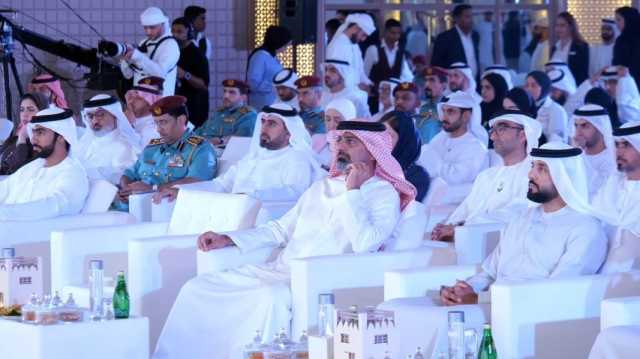 بحضور عمار النعيمي. عبدالله آل حامد يؤكد خلال “لقاء الممارسات الحكومية” أن الإعلام شريك في صناعة الجمال الحكومي