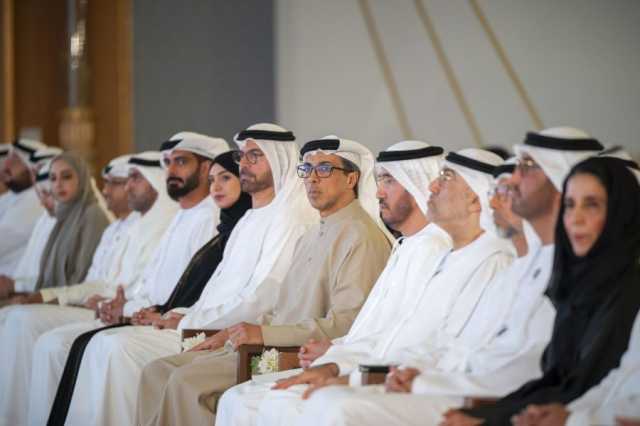 منصور بن زايد يترأس اجتماع مجلس تنافسية الكوادر الإماراتية ويكرّم الفائزين بجائزة “نافس” في دورتها الثالثة