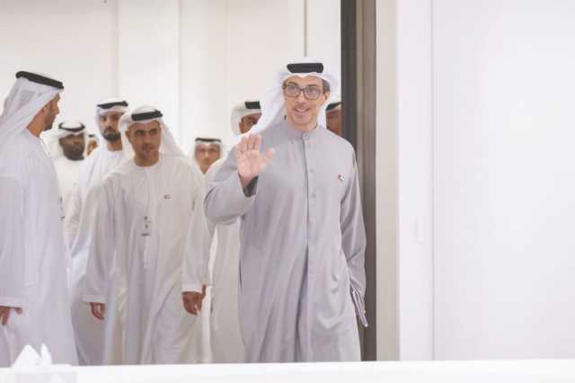 منصور بن زايد يلتقي الأمناء العامين للمجالس التنفيذية لإمارات الدولة