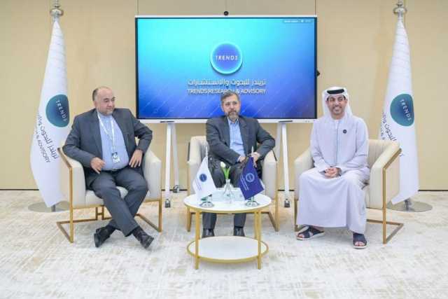 نائب وزير الخارجية الإيراني يدعو إلى تعزيز الحوار الفكري بين مراكز البحوث لترسيخ الفهم المتبادل