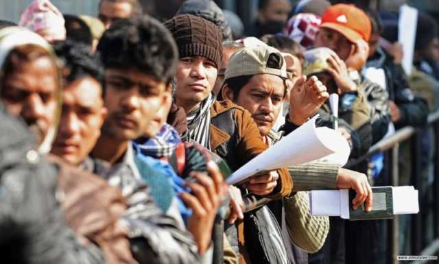 العراق يبعد عن أراضيه أجانباً مخالفين للإقامة