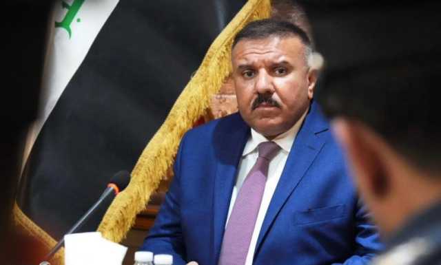 وزير الداخلية يوجه بالتحقيق في ملابسات وفاة متهم داخل موقف ببغداد
