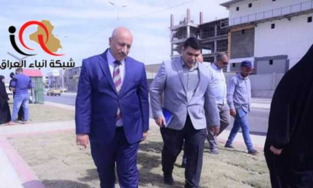 محافظ كربلاء المقدسة المهندس نصيف جاسم الخطابي يجري جولة ميدانية في قضاء الحر .