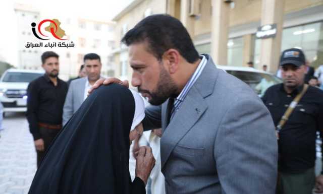 محافظ ميسان يزور هيئة الحج والعمرة فرع ميسان ليقدم لهم التهاني والتبريكات بمناسبة نجاح موسم الحج.
