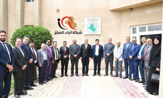 رئيس مجلس محافظة كربلاء المقدسة يزور جامعة كربلاء ويهنئ نقيب الأكاديميين بمناسبة اليوم الأكاديمي