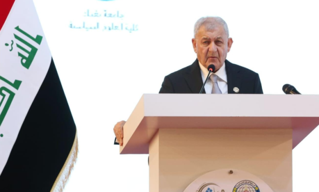 العراق يبدي استعدادا للمساهمة في انجاح المفاوضات الجارية بين إيران وأمريكا