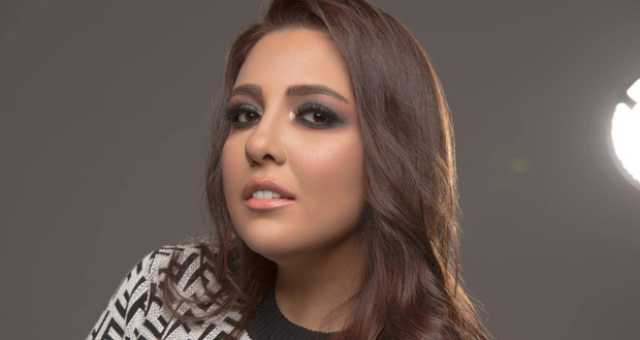 خسرت الكثير من زونها.. الظهور مي كساب بأوّل ظهور بعد وفاة والدها
