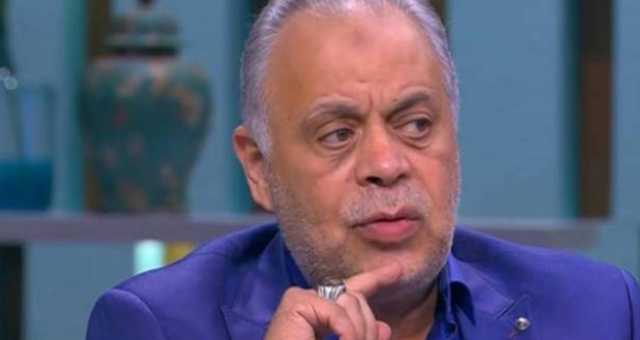 ناقد فني يرفض الاعتذار من أشرف زكي ويتحداه على الهواء
