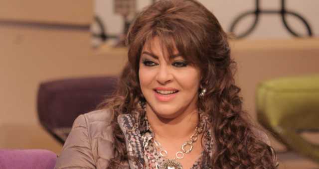 “كتف قانوني”.. هالة صدقي ترأس نادياً لكرة القدم في أحدث أفلامها