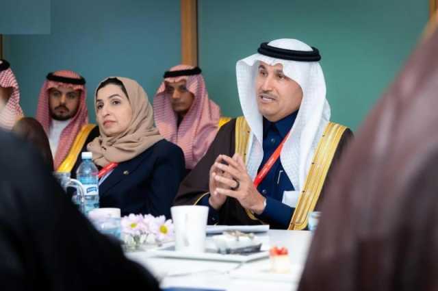 وزير النقل يؤكد أهمية تبادل الخبرات والمعرفة التقنية مع فنلندا