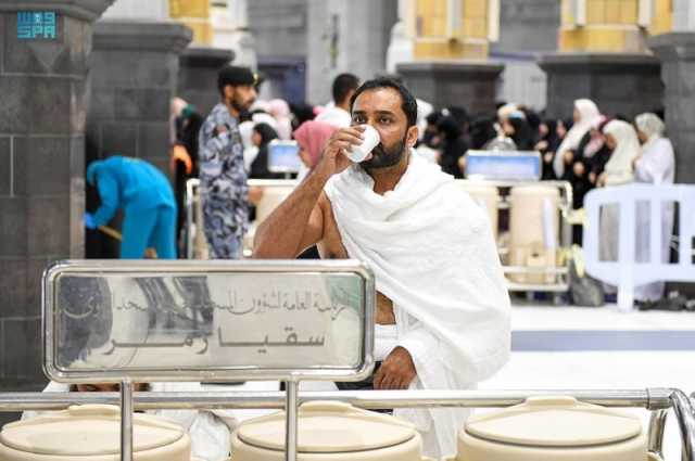 'الزمازمة '.. مذكرة تفاهم لتوفير مياه زمزم في مخيمات حجاج الداخل