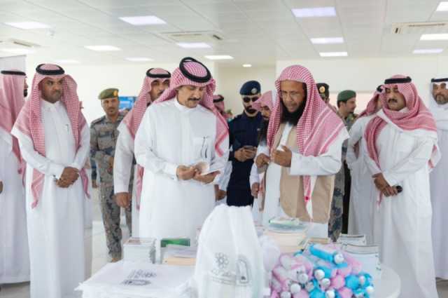 محافظ حفر الباطن يتفقد استعدادات مدينة الحجاج بمنفذ الرقعي