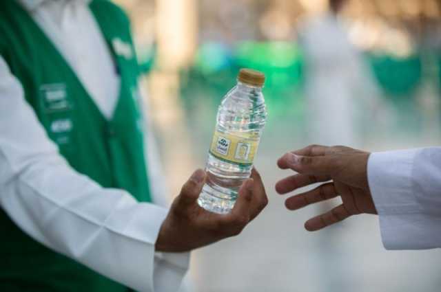 توزيع 5 ملايين عبوة مياه لضيوف الرحمن في المدينة المنورة
