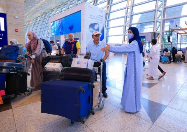 بقوة 500 موظف.. 'اسألني' بمطار الملك عبد العزيز توفر أفضل تجربة للمسافرين