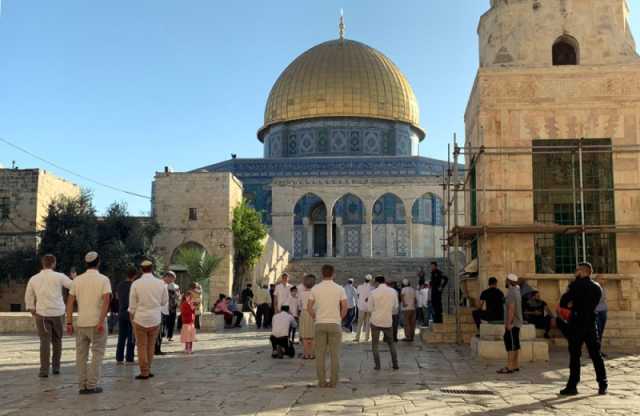 مستوطنون يقتحمون المسجد الأقصى مجدداً