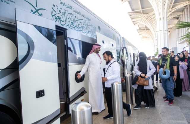 'النقل والخدمات اللوجستية': التوسع في خدمات نقل المعتمرين بين مكة والمدينة
