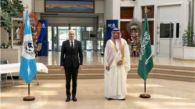 'نزاهة' تبحث مع 'الإنتربول' مكافحة الجرائم العابرة للحدود