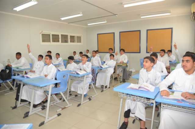 ساعات العمل التطوعي شرط تخرج طلاب نظام مسارات الثانوية