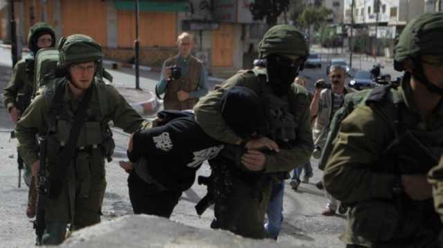 مقتل فلسطينيين خلال مداهمات قوات الاحتلال مخيم بالضفة الغربية