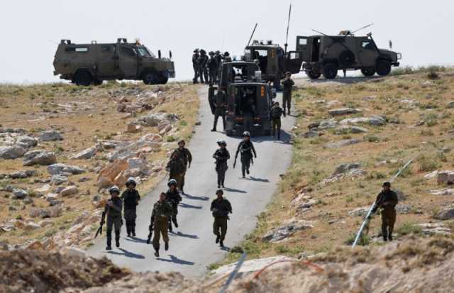 مستعمرون يمنعون الفلسطينيين من الوصول إلى أراضيهم بمسافر يطا