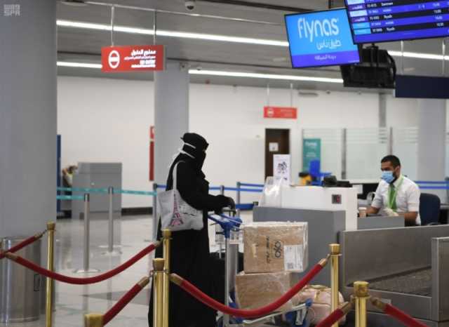 مطار أبها يضبط مسافرًا لمحاولته دخول المملكة بطريقة غير مشروعة