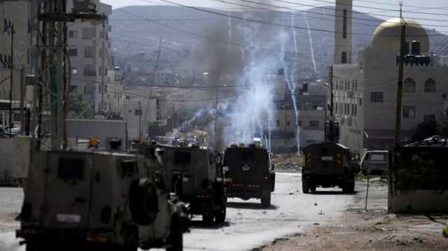 إصابات واعتقالات للفلسطينيين.. الاحتلال يقتحم أماكن متفرقة بالضفة الغربية