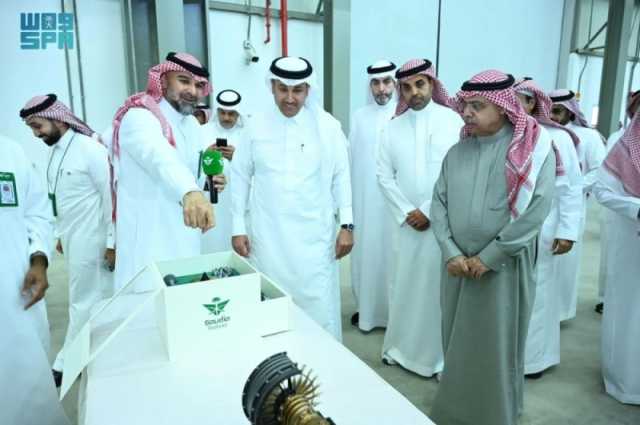 وزير النقل يدشن أحدث مركز لتوضيب محركات الطائرات