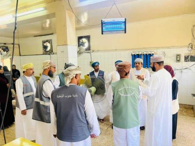 حملة توعوية تستهدف المصانع والمؤسسات التجارية بجنوب الباطنة