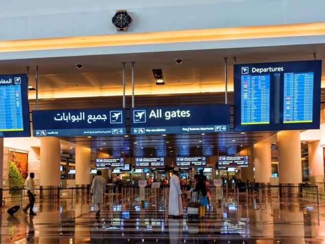 5.9 مليون مسافر و 93.2 ألف رحلة دولية عبر مطارات سلطنة عمان في مايو