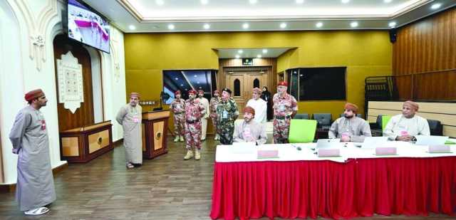 رئيس أكاديمية الدراسات الاستراتيجية والدفاعية يطّلع على مجريات التمرين (صنع القرار 11)