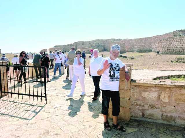 100 ألف زائر لمواقع أرض اللبان بظفار