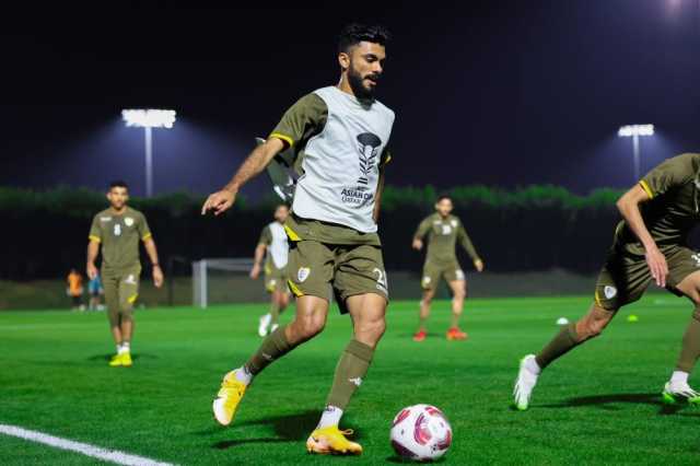 صلاح اليحيائي وسالم الدوسري وجها لوجه