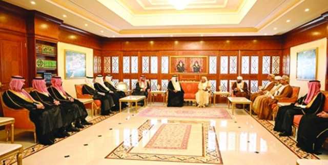 السيد فهد يشيد بجهود المملكة في رعاية ضيوف الرحمن