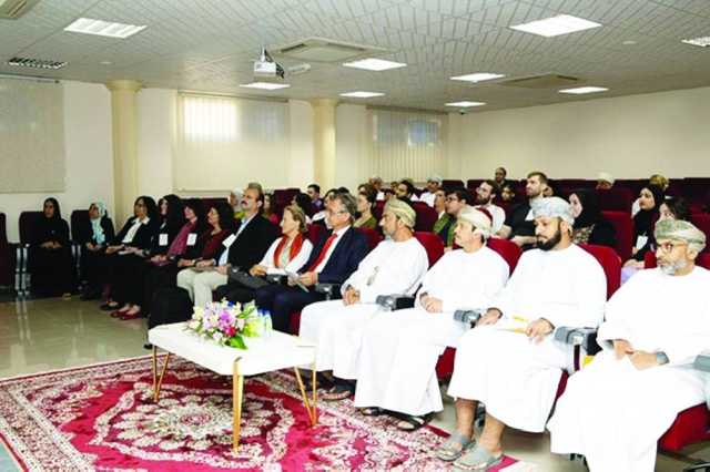 جامعة نزوى تستضيف فعاليات المدرسة الشتوية الدولية