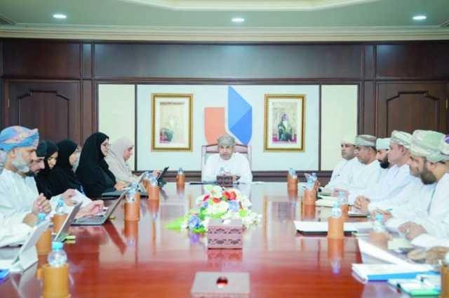 جامعة التقنية تناقش تطوير بكالوريوس الصيدلة
