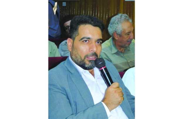 د. محمد الحوراني رئيس اتحاد الكتّاب العرب في دمشق لـعُمان: قمنا بدور فاعل ومؤثر من أجل تفعيل دور المثقفين والاتحاد في المقاومة وتعزيز ثقافة الانتماء