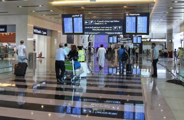 2.5 مليون مسافر و16.7 ألف رحلة عبر مطارات سلطنة عمان خلال شهرين