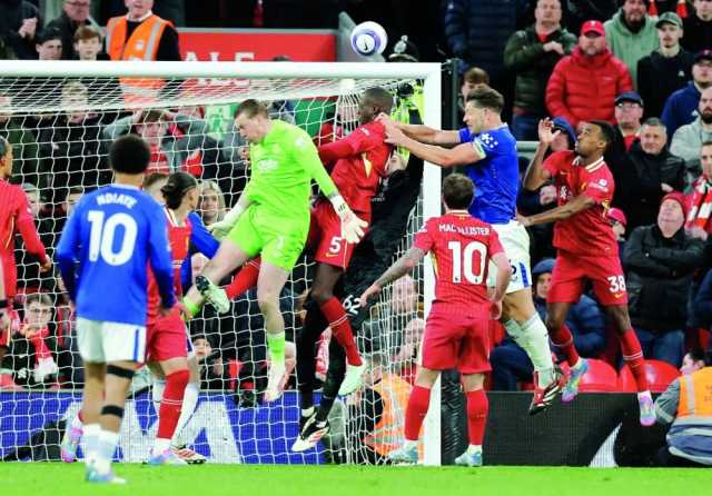 ليفربول يقترب من اللقب وسيتي يعزز حظوظه من دوري الأبطال