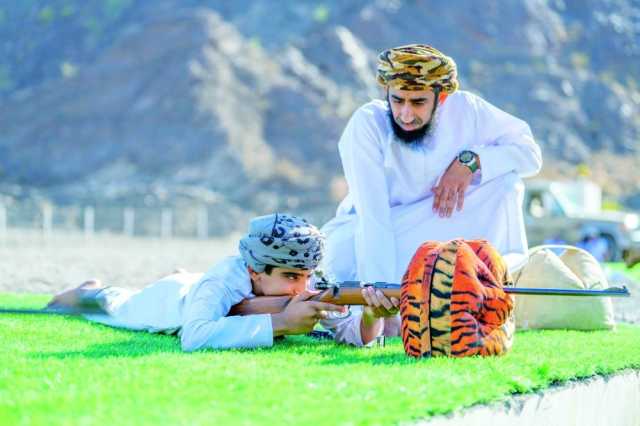 74 مشاركا في مسابقة للرماية بسمد الشأن
