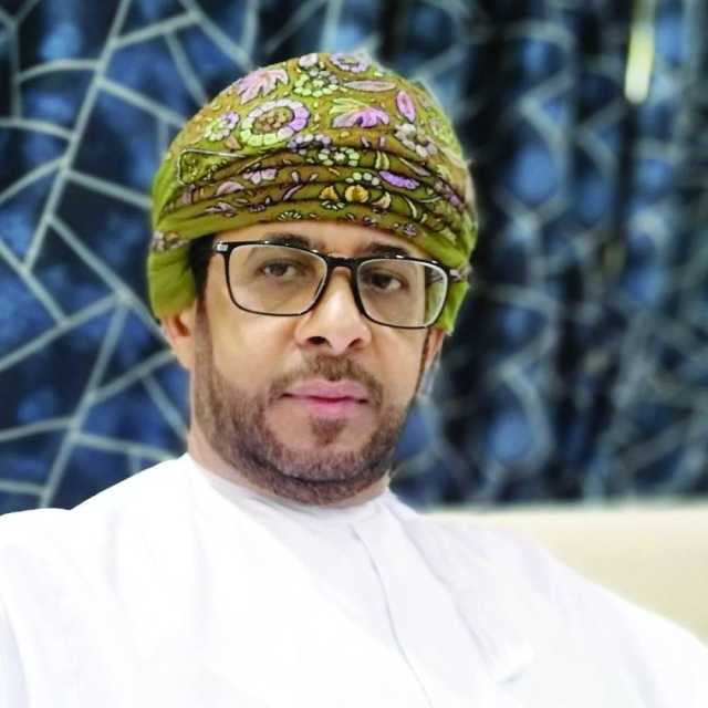 حسن المطروشي يشارك في اللقاء الحواري بالمعرض الدولي للنشر والكتاب في المملكة المغربية