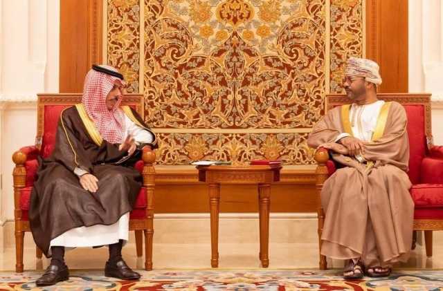 وزير الخارجية ونظيره السعودي يتناولان في اتصال هاتفي تطوُّرات المحادثات الإيرانية - الأمريكية
