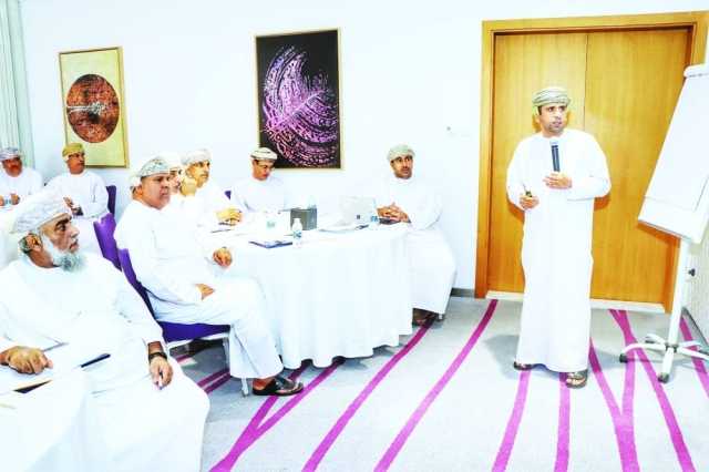 برنامج تدريبي حول إدارة الحالات الطارئة في البيئة التعليمية