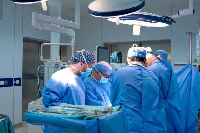أطباء يروون قصة نجاح أول عملية زراعة قلب نبض باسم عُمان