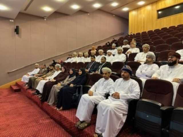 منتدى علمي بمسقط يناقش التحديات القانونية للذكاء الاصطناعي