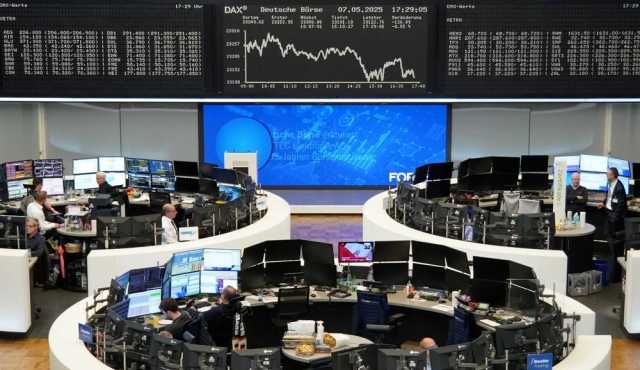 بين تفاؤل الرقائق ومخاوف التضخم .. الأسهم تتماسك عالميًا