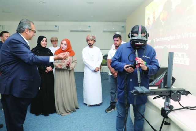 مهنية صحم تطلق برنامجًا تدريبيًا في تقنيات اللحام الروبوتي لتطوير المهارات الفنية وتعزيز الاستدامة