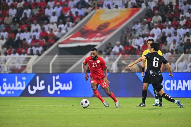 الفيفا يعتمد حارب السعدي وعلي البوسعيدي في النادي المئوي