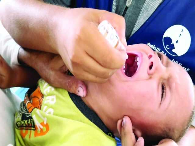 الشلل يهدد حياة 600 ألف طفلٍ في غزة